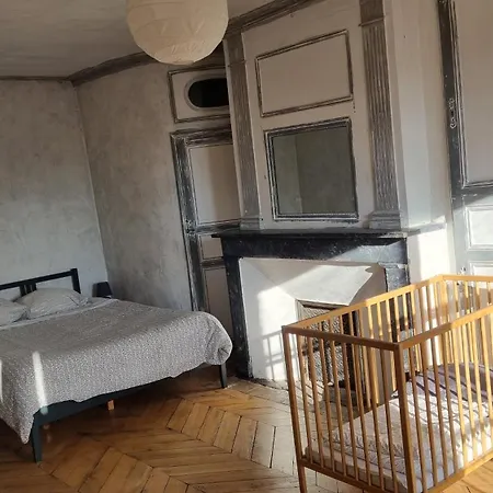 לינה וארוחת בוקר Relais Des Castors