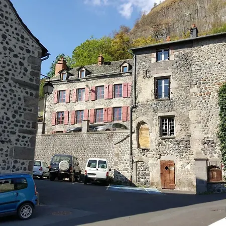 Relais Des Castors 3*